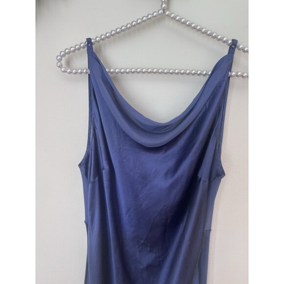 Vintage Victorias Secret Size L Blue Silk Maxi Nightgown Sleeveless Open Back - Picture 2 of 7